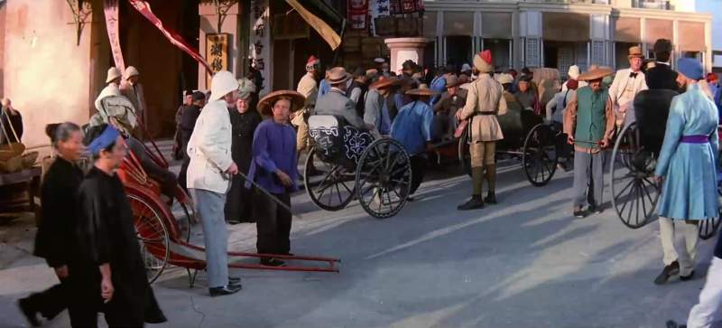 Here follow that rickshaw chop chop