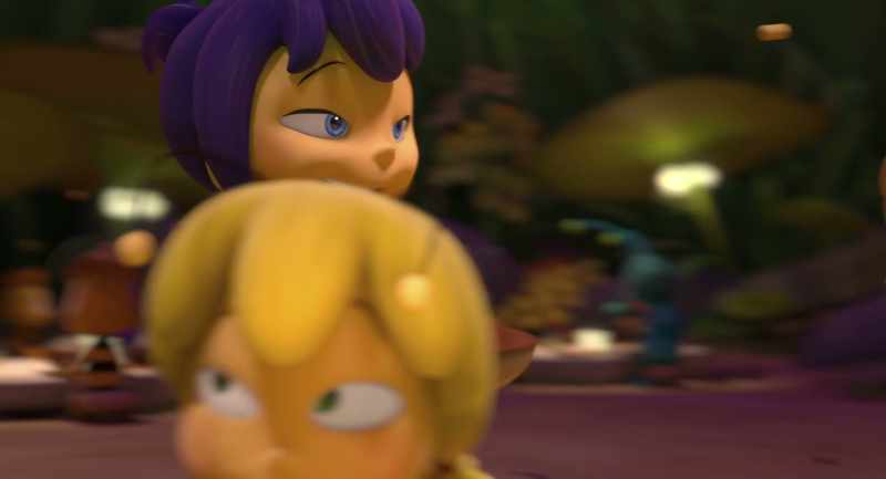 Here, have some delicious, golden pollen