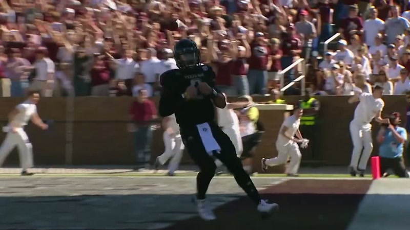 Here's Manziel, breaks a tackle