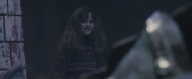He's going to sacrifice himself.- No, there must be another way!