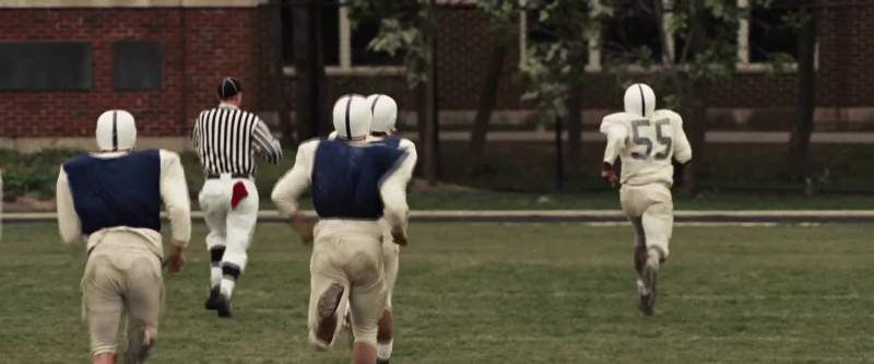 He's too fast for these kids