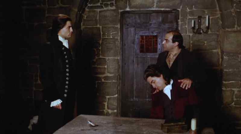He's unconscious! - Of course