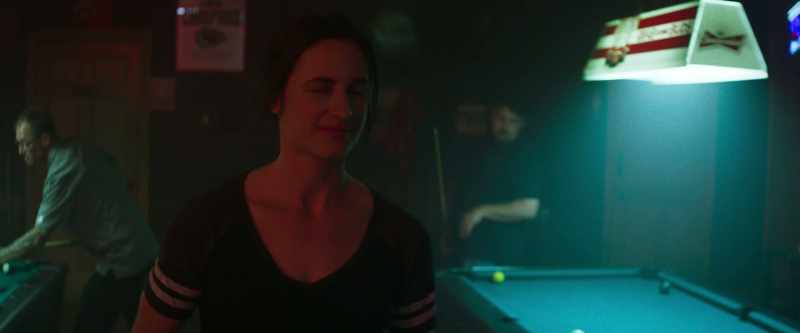 Hey, baby. (makes missing noises)