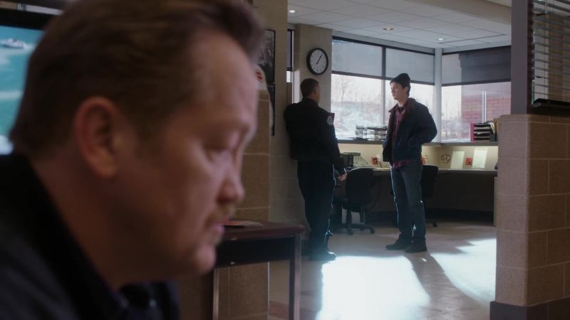 Hey, can I help you? - Looking for Randall McHolland