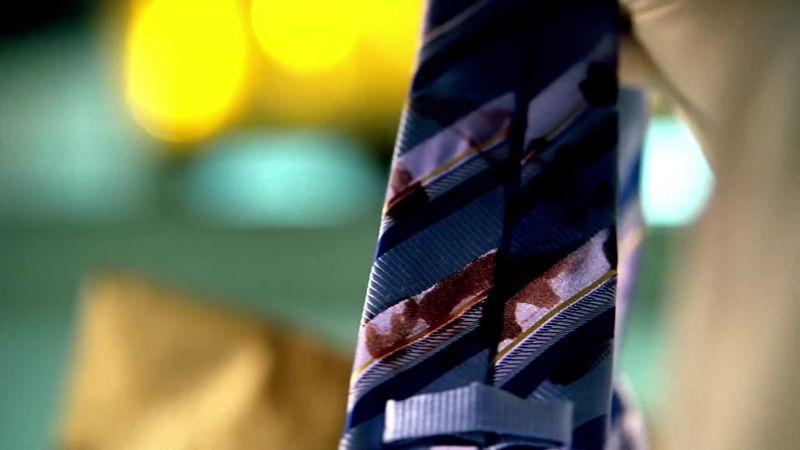 Hey, come here and take a look at the councilman's tie