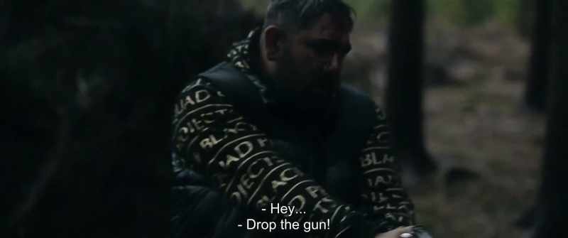 Hey... - Drop the gun!