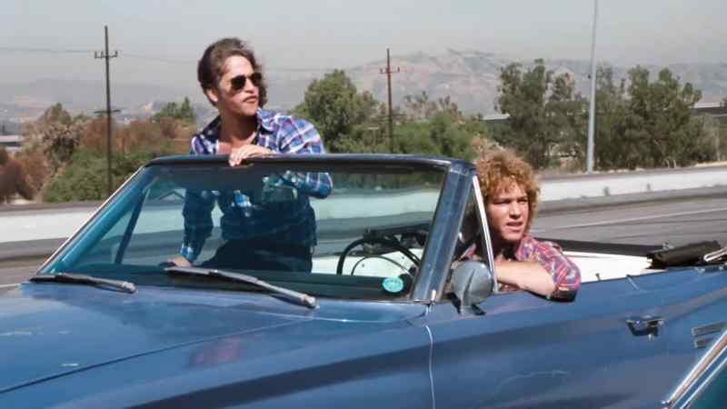 Hey, dum-dum, you think you own the whole freeway?