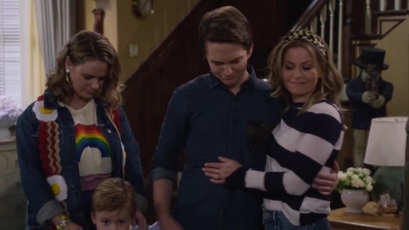 Hey, guys, why don't we give your mom a minute with Kimmy and Steph?