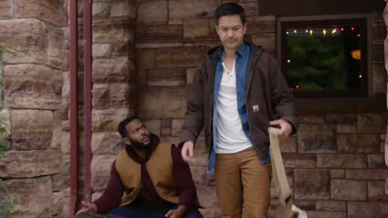 Hey, you heading to base camp? -Yeah