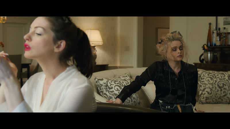 Hey. - Hey. - Hmm? - Lipstick
