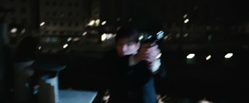Hey! Hey! Hold it! Hold your fire! Stand down! He has the battery!