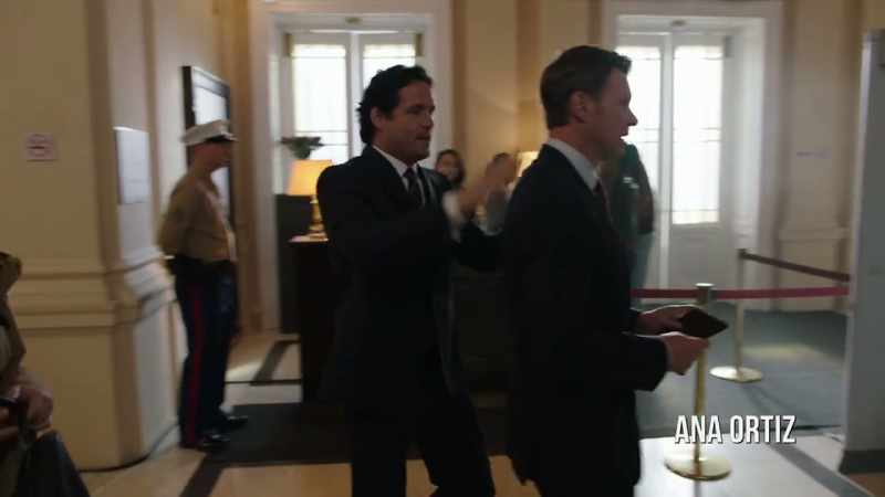 Hey, hey, there he is. There is the man!