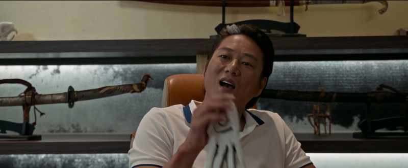 Hey, how about we go play golf together sometime, huh?