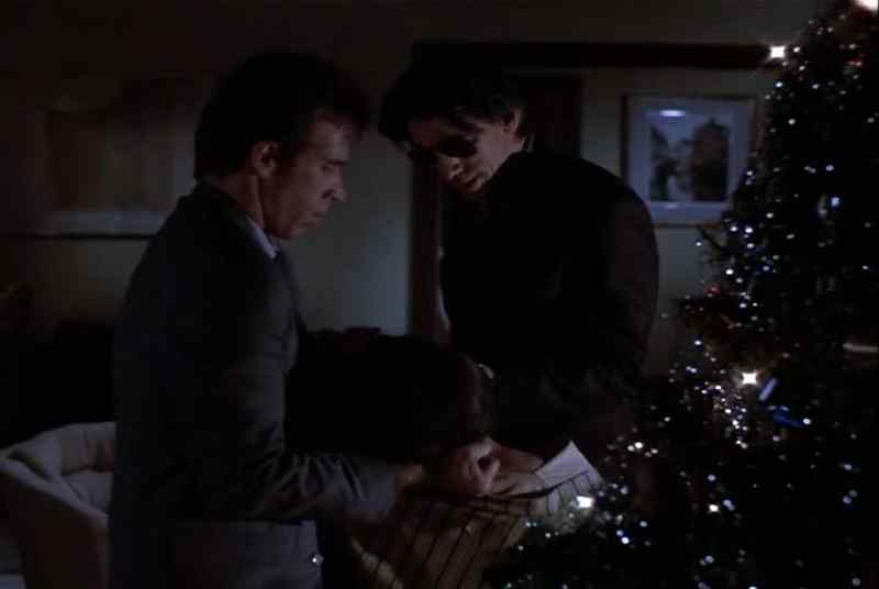 Hey, I think I hear Santa Claus outside