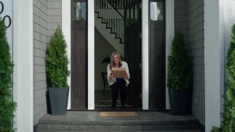 'Hey, it's Maggie. Sorry, I missed you.'