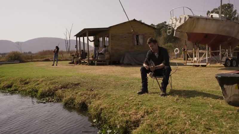 Hey, Jack, 20 bucks says you don't catch nothing