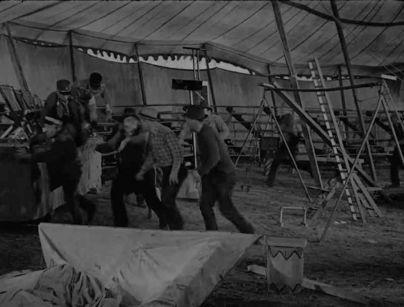 Hey, Jim, Pete, let's give them a hand, come on!