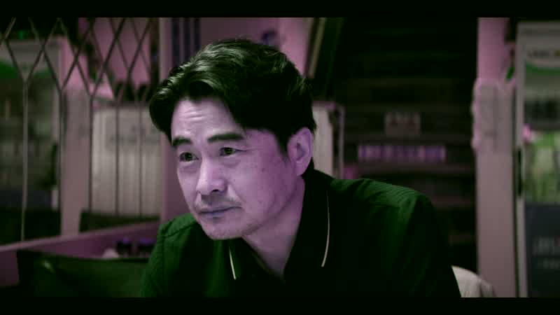 Hey, Jun-ho,do you remember what he looked like?