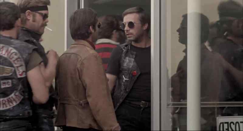 Hey, listen man. This is for, ah, members only, huh?