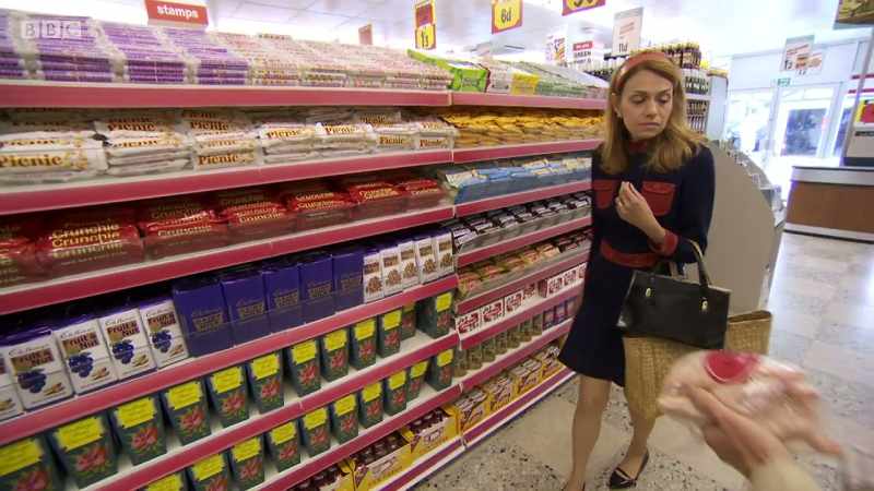 Hey, look what I've found. Frozen chicken. - Wow