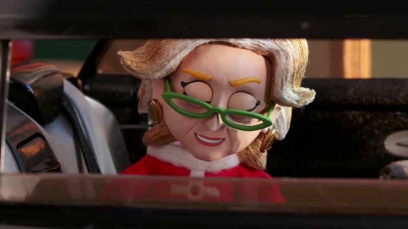 Hey, massage buds! -Mrs. Claus!