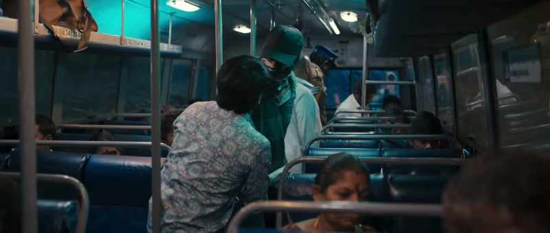 Hey mate! Faster. - It's the wrong guy. Come. - What are you doing here? Let go!