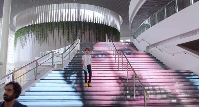 Hey, Mr. Mills, it's you! Mr. Mills!