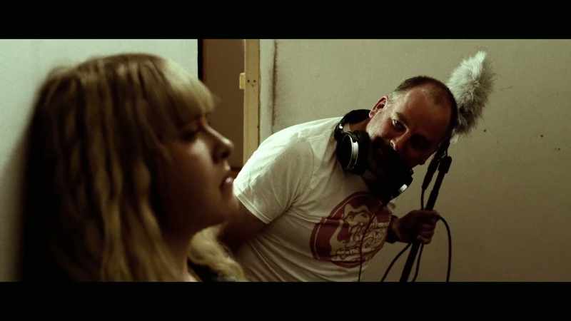 Hey! Need a hand getting ready for the scene deep throat?
