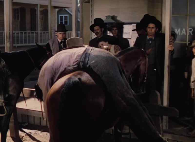 Hey, one of you fellas come here and give me a hand
