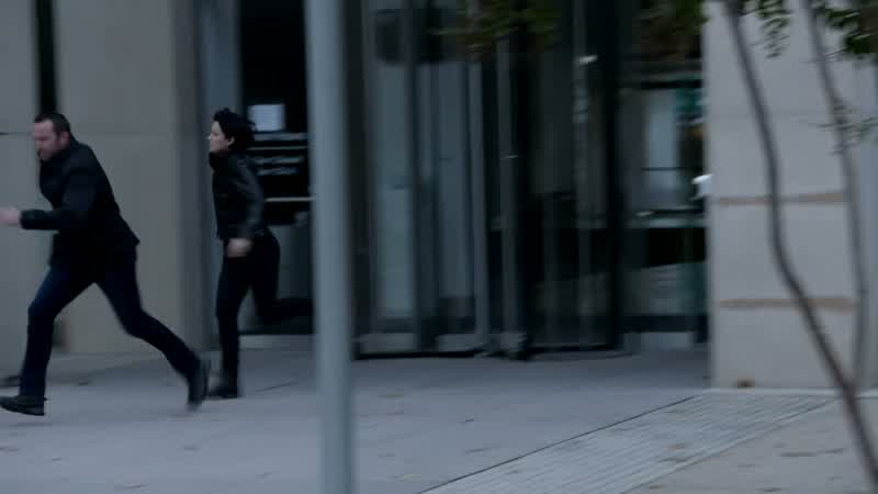 Hey! I'm with the FBI, I need to borrow your bike