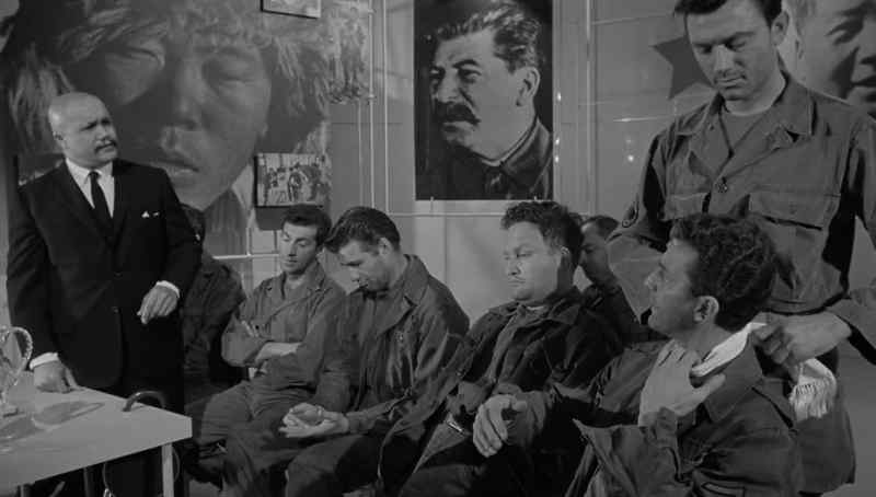 Hey, Sarge, cut it out. - Quiet, Ed, please