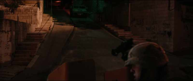Hey, sergeant, they're here! Let's move! Let's move out! Come on!