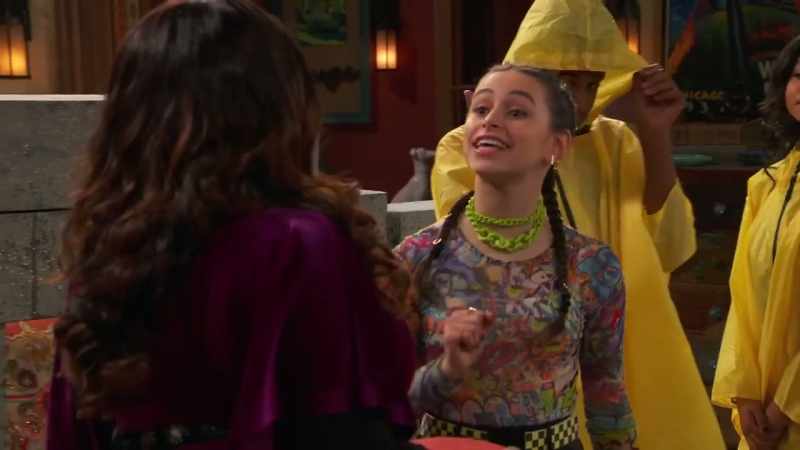 Hey, the old fire hydrant outfit. A classic