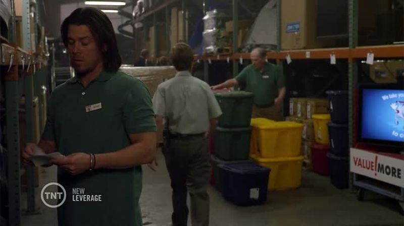 Hey, tuck in that shirt for me