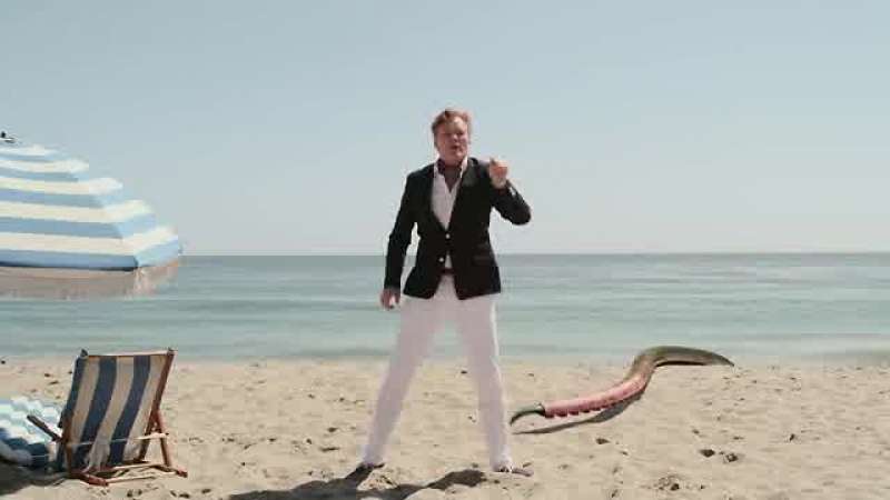 Hey watch it I'm Conan O'Brien