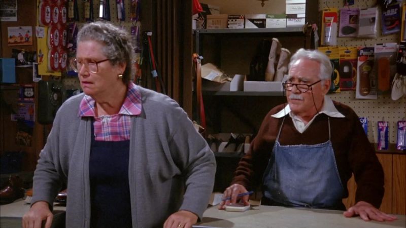 Hey, what's with your ceiling? -What?