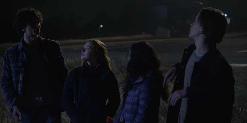 Hey, why don't you help her