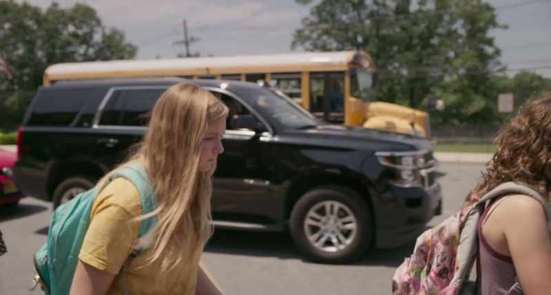 Hey, yellow shirt!