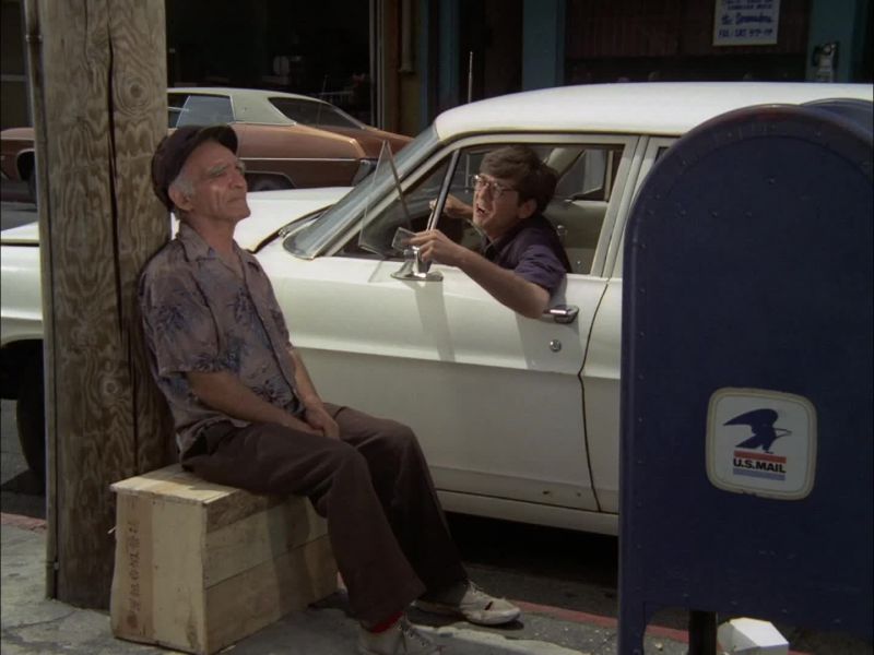 HEY, YOU WANT TO EARN FIVE BUCKS?