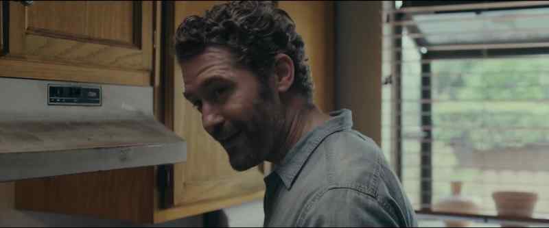 Hi, boys. - Hey. [chuckles]