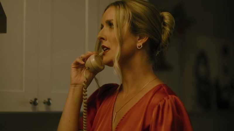 Hi, can I speak to detective moreno, please?