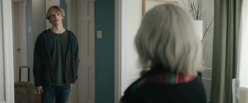 Hi, grandma. - Oh, hi, Tommy!