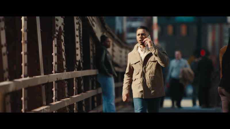 Hi. - Hey! Hey, I've been trying to call you