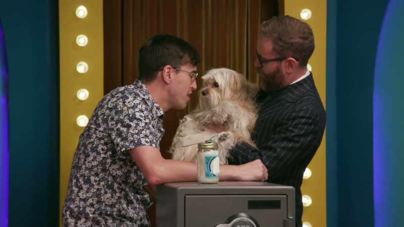 Hi, honey, oh. - Hey, this is Grant