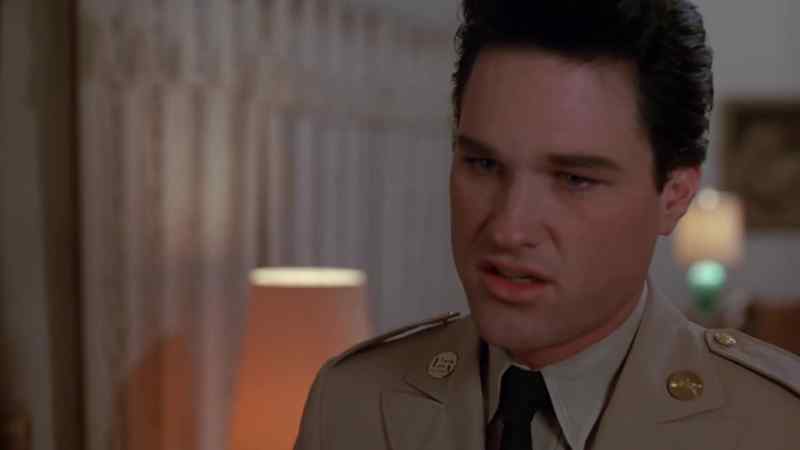 Hi. I'm Elvis Presley