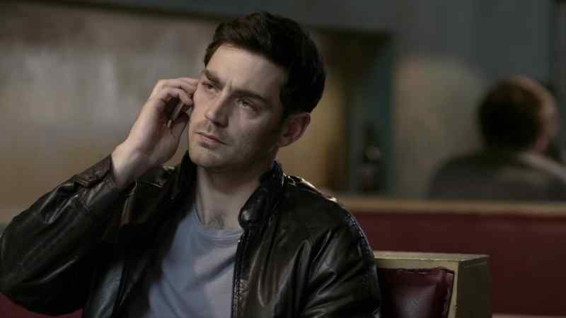'Hi, it's Kelly. I'm not about, leave me a message.'