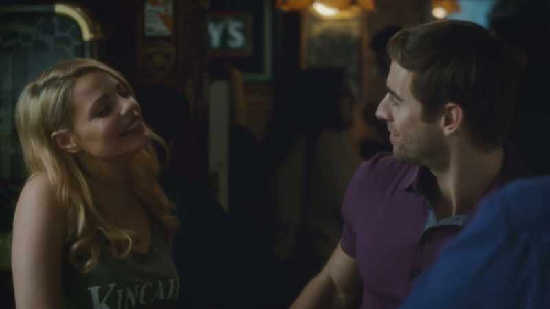 Hi, it's so nice to meet you. - Likewise