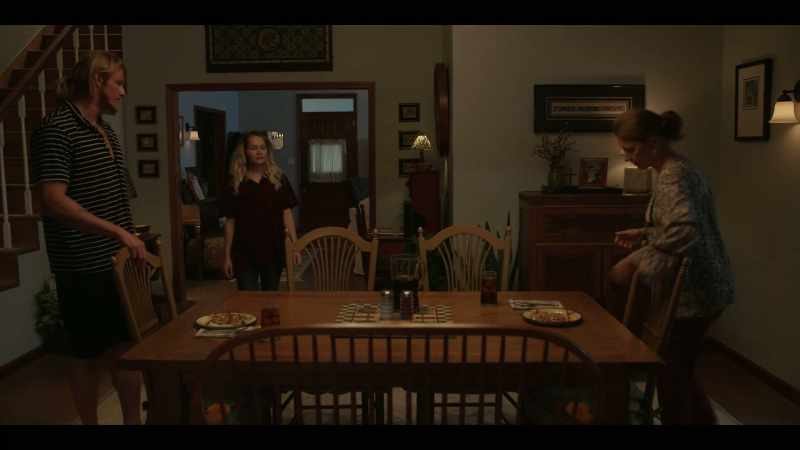 Hi, Mrs. Spade. -Another casserole. You hungry?