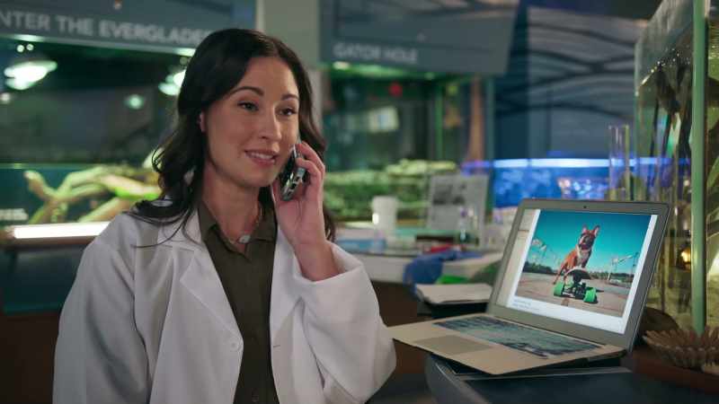Hi, my name is Dr. Isla Waters