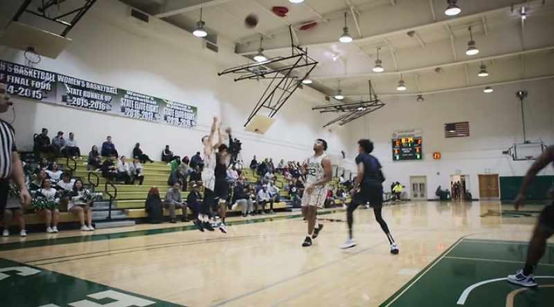 Highler launches a three, right wing, short